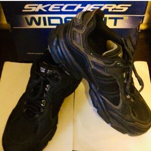 Skechers Sport Goodyear Wide fit, Air cooled memory foam 11,5 USA & 10.5 UK
